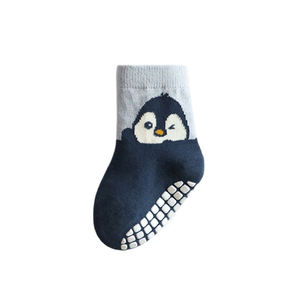 Calcetines Antideslizantes para Niños Pequeños con Agarre, 12 Pares, Antideslizantes para Niños y Niñas - Product Image 3
