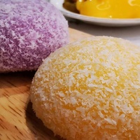 Daifuku glacé à la mangue et à la noix de coco, mochi fourré à la crème de fruits tropicaux