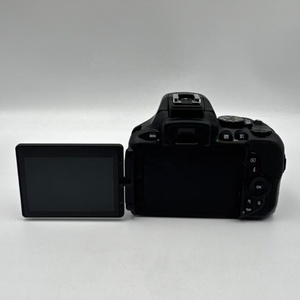 Vente en gros d'appareils photo reflex numériques <span class=keywords><strong>Nikon</strong></span> <span class=keywords><strong>D5600</strong></span> d'occasion, originaux, avec objectif 18-55 mm VR, 24,2 MP, SnapBridge, Bluetooth, écran tactile, qualité supérieure, reconditionnés, pour la revente - Product Image 3