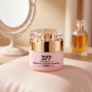 Nian377 Crema Hidratante y Humectante Natural para Piel con Efecto Pseudo-sin-maquillaje, Blanqueadora y Aclaradora de Manchas - Product Image 6
