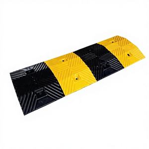 बढ़ी हुई स्थिरता और सड़क उपयोग के लिए रेत के फिलयोग्य डिजाइन के साथ भारित रबर प्लास्टिक और कास्ट स्टील की गति बंप - Product Image 1