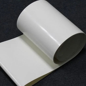 Bande transporteuse lisse en <span class=keywords><strong>PVC</strong></span> blanc brillant pour la transformation alimentaire - Product Image 1