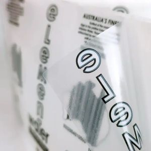 Precio de fábrica Logotipo personalizado Etiqueta de embalaje <span class=keywords><strong>Vinl</strong></span> Pegatinas personalizadas impermeables para botellas de agua - Product Image 4