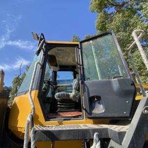 Cargadora de Ruedas Usada Komatsu WA380Z-6 con Piezas Originales, Cargadora Komatsu WA380Z-6 de Segunda Mano de Alta Calidad en Buen Estado - Product Image 5