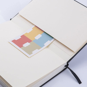 Carnet de gratitude personnalisé en cuir PU rigide noir, simple, portable, avec bande élastique - Product Image 3