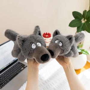 Lindo Peluche de Lobo Pequeño, Lobo Malvado, Feo y Adorable, Relleno de Algodón PP y Poliéster, Muñeco de Peluche Unisex para Dormir, Regalo - Product Image 1