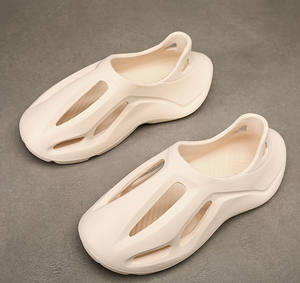 2023ファッショングラフィティエヴァフォームランナースリッパースニーカー裸足ビーチスリッパサンダルシューズ速乾性女性と男性用 - Product Image 3