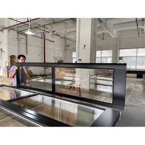 Cadre en alliage d'aluminium renforcé à double couche, verre isolant transparent à double couche, fabricant <span class=keywords><strong>de</strong></span> portes <span class=keywords><strong>de</strong></span> <span class=keywords><strong>garage</strong></span> électriques - Product Image 4