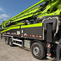 Pompe à béton sur camion Zoomlion 63m Euro 6 diesel d'occasion 2021 en stock, prête à être expédiée