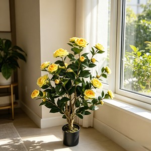 Élégante et délicate fleur de camélia jaune avec des pétales volumineux superposés pour la décoration de banquets, les vitrines, les chambres et les jardins. - Product Image 4