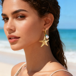 ต่างหูรูปดาว ชุบทอง 18k มุก สแตนเลส สวมใส่ได้ทุกวัน - Product Image 1