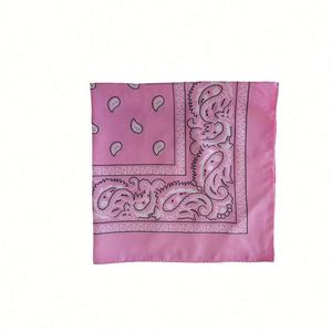 Bandanas en coton durables en gros à prix réduit pour cadeaux promotionnels - Product Image 2