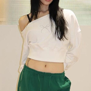 Felpe da donna con spalle scoperte a manica lunga oversize top Crop donna con motivo strass felpe con cappuccio autunno primavera - Product Image 4