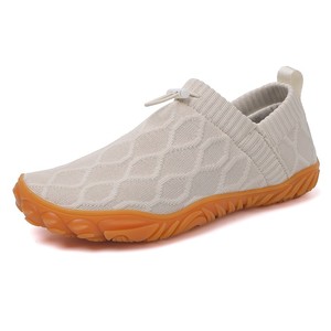 Nuevos Zapatos Deportivos Unisex Ligeros con Suela Blanda, de Color Sólido, Versátiles, Transpirables, de Malla Alta para Primavera, para Correr, con Drop Cero y Diseño Ancho para Pies Descalzos - Product Image 2