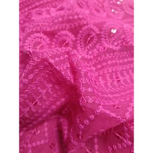 Tela Georgette Schiffli de Alta Calidad con Bordado Fino, Ideal para Vestidos, Kurtis y Vestidos de Diseñador en Venta - Product Image 4