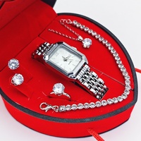 Coffret Cadeau d'Affaires Premium 5 pièces : Montre à Quartz Élégante pour Femme et Bijoux en Cristal avec Boîte Cœur Rouge pour la Saint-Valentin 2026