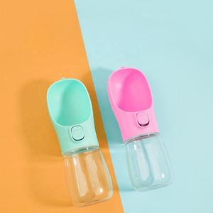 Botella de agua portátil para mascotas, nuevo diseño, botella de agua portátil personalizada para perros - Product Image 4