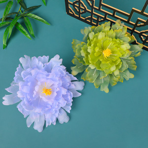 เครื่องประดับผมแฮนด์เมดดีไซน์ดั้งเดิมปี 2025 ลายดอกโบตั๋น 3 มิติไล่เฉดสี ขนาดใหญ่ สำหรับตกแต่งทรงผมและแต่งหน้า - Product Image 2