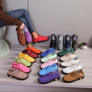 Zapatos Planos de Cuero Hechos a Mano para <span class=keywords><strong>Mujer</strong></span>, Venta al Por Mayor de Fábrica - <span class=keywords><strong>Mocasines</strong></span> Casuales con Suela Antideslizante para Uso Diario - Product Image 1