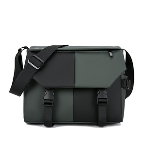 Sac bandoulière messager en nylon pour homme, grande capacité, décontracté, sportif, imperméable, nouvelle collection, vente en gros - Product Image 1