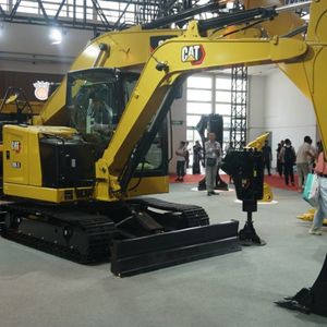 รถขุด CAT306ขนาดเล็กรถขุดตีนตะขาบไฮดรอลิกขนาดเล็ก307แมวสภาพดีสำหรับการก่อสร้างถนน - Product Image 1