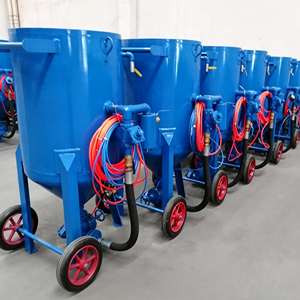 Machine <span class=keywords><strong>de</strong></span> <span class=keywords><strong>sablage</strong></span> industriel portable à sec avec tuyau <span class=keywords><strong>de</strong></span> <span class=keywords><strong>sablage</strong></span> en caoutchouc pour l'élimination <span class=keywords><strong>de</strong></span> la rouille et la rénovation - Product Image 5