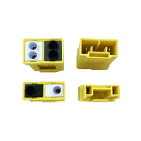Gelber schraubenloser Steckverbinder (männlich/weiblich) für 2-4-adriges Leuchtenkabel, 0,5-4mm², 600V/6A, PA66 94V-0 für einfache Anwendungen