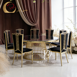 Mesa de Comedor de Lujo de Acero Inoxidable Dorado Titanio Estilo Dubái para Uso en Hogar y Hotel, Diseño Moderno, Construcción de Acero Inoxidable + MDF - Product Image 1