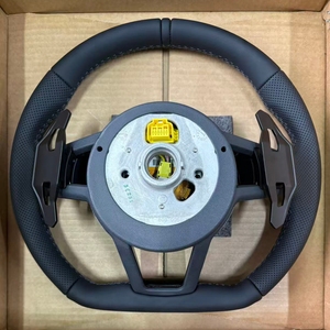 Volante de Cuero R8 con Botón de Arranque para <span class=keywords><strong>Audi</strong></span> Q5 A3 8V A4 B8 B9 A5 B8 A6 C7 C8 A7 A8 S3 S4 S5 S6 S7 RS3 RS5 RS7 RS6 - Product Image 3