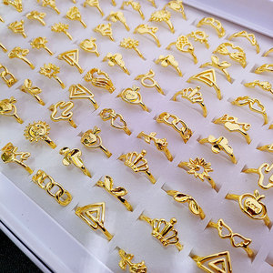 Ingrosso 100 Scatole di Anelli Placcati Oro Lisci, Gioielli Trendy Europei e Americani per Donne, per Bancarelle di Mercato Notturno - Product Image 4