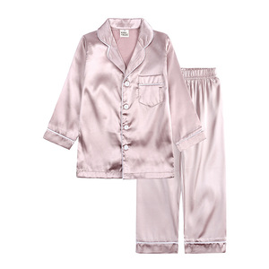 <span class=keywords><strong>Pyjama</strong></span> en soie luxueux assorti pour Noël, <span class=keywords><strong>pyjama</strong></span> long à manches longues personnalisé pour bébés, <span class=keywords><strong>pyjama</strong></span> en satin pour bébé fille, <span class=keywords><strong>pyjama</strong></span> en soie pour bébé - Product Image 5