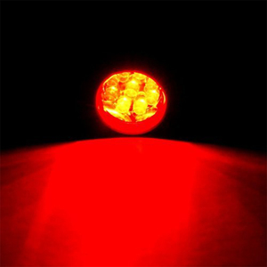 A buon mercato 9 <span class=keywords><strong>LED</strong></span> torcia a luce rossa portatile Mini torcia a luce rossa per Vein Finder caccia visione notturna torcia a infrarossi