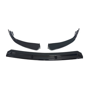 ลิ้นกันชนหน้า Mercedes-Benz C-Class W205 แบบ 3 ตอน ดีไซน์ Brabus สีดำเงาเต็มรูปแบบ ชุดแต่ง ABS - Product Image 3