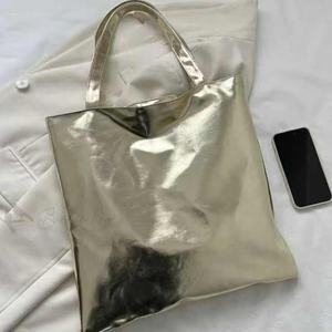 Sac à main en cuir PU de nouvelle conception, sac fourre-tout en cuir PU laser coloré, 16 pouces, imperméable - Product Image 3