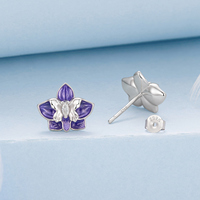 Ohrstecker aus 925er-Sterlingsilber mit lila Orchideenblüten, Schmetterlings-Ohrstecker für Damen, originelles edles Schmuckgeschenk für Mama BSE1301
