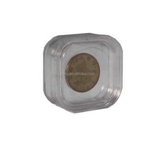 Envío Exprés Gratuito Caja de Membrana Transparente de 1.5"x1.5"x1" para Uso Dental, Regalos y Joyería - Product Image 1