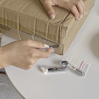 Art coloré Mini diapositives rétractable couteau utilitaire ouvre-lettre couteaux de poche pour la coupe