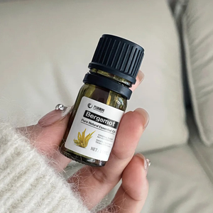 Atacado 100% Pure Natural Bergamota Óleo Essencial Odor Fresco para Cuidados Com A Pele Do Cabelo Aromaterapia Limpeza Doméstica - Product Image 1