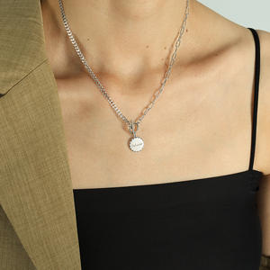 Collar con Hebilla de Tapa de Botella, Diseño de Nicho de Tendencia Femenina, Sensación Personalizada de Alta Gama, Accesorios Interiores para la Clavícula - Product Image 4