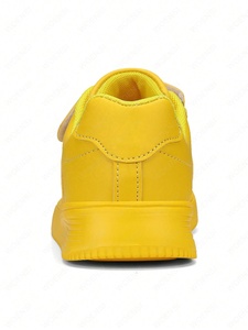 Pequeños <span class=keywords><strong>zapatos</strong></span> blancos, <span class=keywords><strong>zapatos</strong></span> <span class=keywords><strong>de</strong></span> tabla para hombres, <span class=keywords><strong>zapatos</strong></span> <span class=keywords><strong>deportivos</strong></span> y <span class=keywords><strong>de</strong></span> ocio <span class=keywords><strong>de</strong></span> tendencia versátil <span class=keywords><strong>de</strong></span> verano 2024 para hombres - Product Image 2