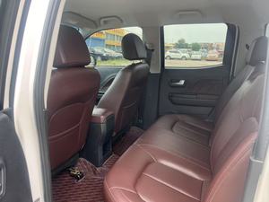 长城风骏7 2019款 2.0T 汽油两驱精英版加长型驾驶室 GW4C20B 二手皮卡 左舵 6速手动变速箱 - Product Image 6