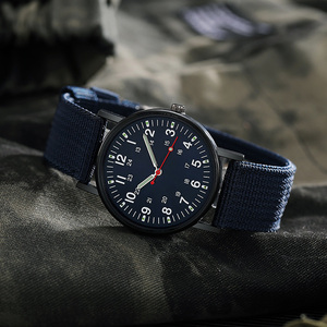 Reloj de Cuarzo Elegante de la Mejor Calidad, Diseño Gracioso para Hombre - Product Image 2
