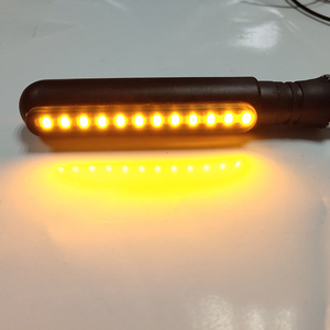 Feux de signalisation LED Autodragons à défilement, clignotants, feux de jour (DRL) rouges, feux de freinage et clignotants ambre pour moto Harley - Product Image 5