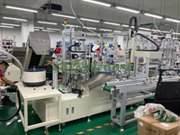 Machine de perçage et de taraudage entièrement automatique personnalisée pour verrous en bois / Dispositif de verrouillage automatique / Équipement de serrage de vis