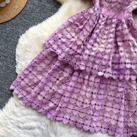 Robe décontractée élégante pour femme WIWT, en dentelle violette, coupe trapèze, col carré, manches courtes bouffantes, dos à nouer, ourlet superposé, idéale pour les fêtes et les occasions décontractées