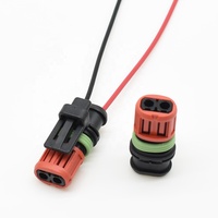 Bouchons de câble de câblage de moteur de voiture à 2 trous Adaptateur scellé automatique Buse de pulvérisation de carburant automobile Prise de câble 1337245-3