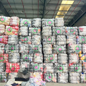 Jiangsu <span class=keywords><strong>China</strong></span> Direct Factory Großhandel Koreanischer Stil Trendy Zipper up <span class=keywords><strong>Jeans</strong></span> <span class=keywords><strong>Jeans</strong></span> hose Mixed Ukay Bales Gebrauchte Kleidung für Männer - Product Image 6