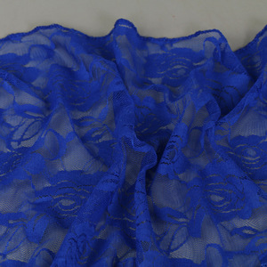 Voile d'infini en dentelle de style espagnol, mantille, couvre-chef pour l'église catholique, pour la messe latine, mariage - Product Image 5