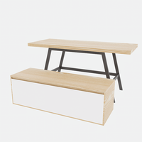 Support d'affichage de vêtements mobile élégant et haut de gamme en métal et bois pour les solutions de magasins en intérieur