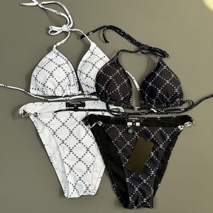 Venda quente Estilo Personalizado das Mulheres Praia Swimwear Novo Design de Duas Peças Biquíni Set Atacado Carta Padrão Maiôs